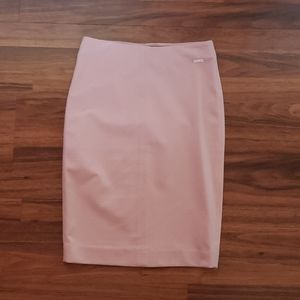 T Tahari pink knee length pencil skirt